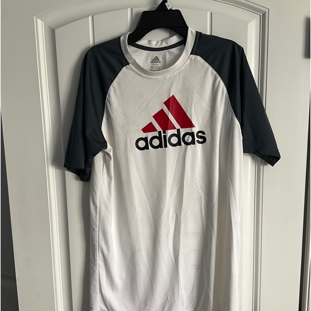 Adidas Sport top